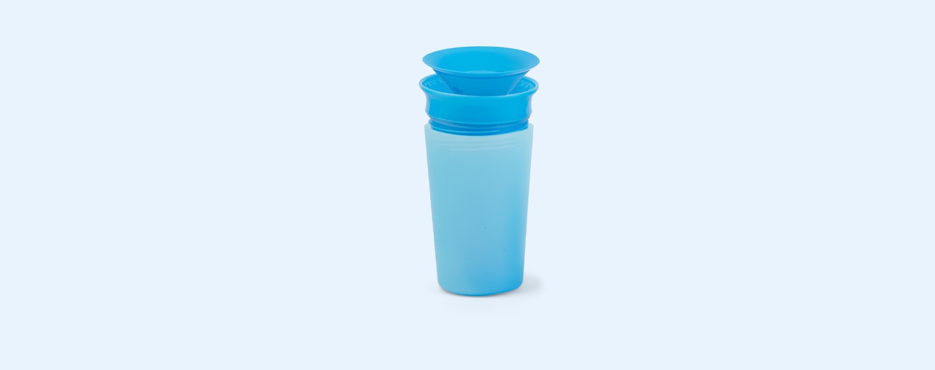 Blue/Light Blue Munchkin Miracle 360 Colour Changing Sippy Cup