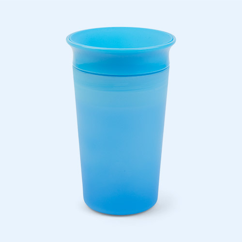 Blue/Light Blue Munchkin Miracle 360 Colour Changing Sippy Cup