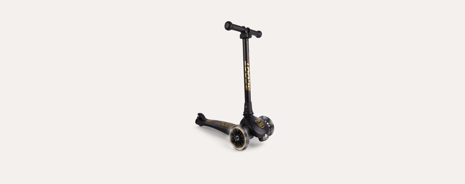Black and Gold Scoot & Ride Highwaykick 3 LED Scooter
